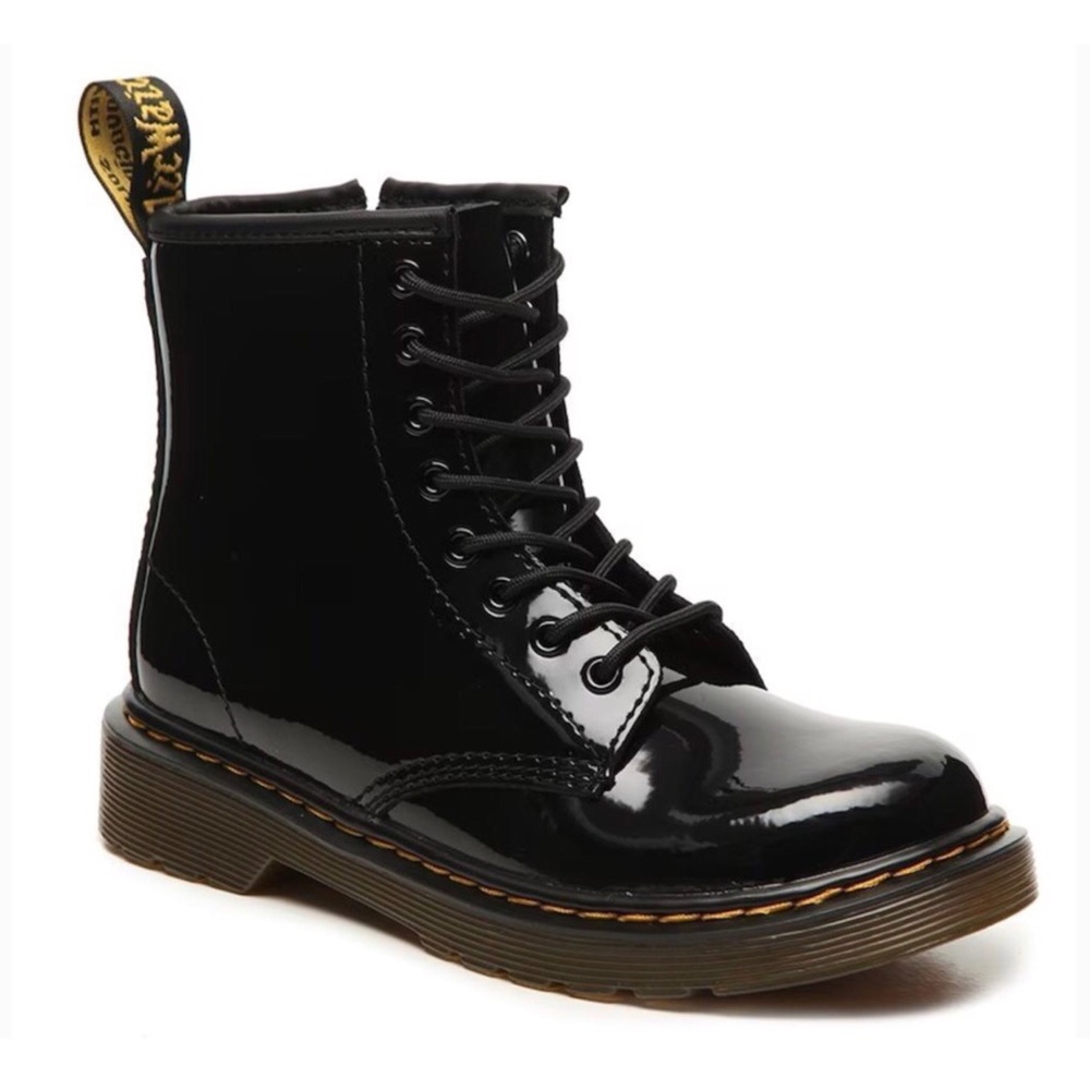 Doc Martens, the 1460 Junior Boots Black Patent